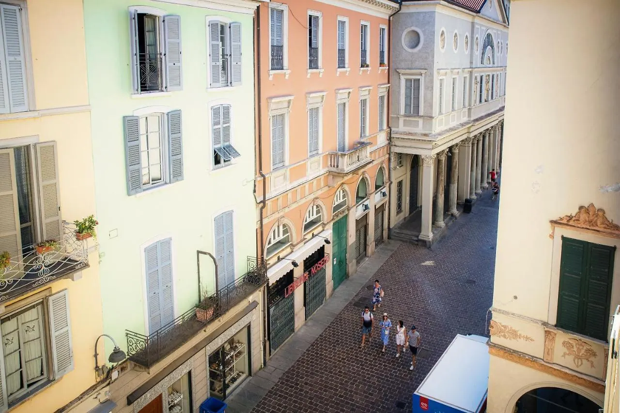 Apartamento Library House - Downtown Como Itália